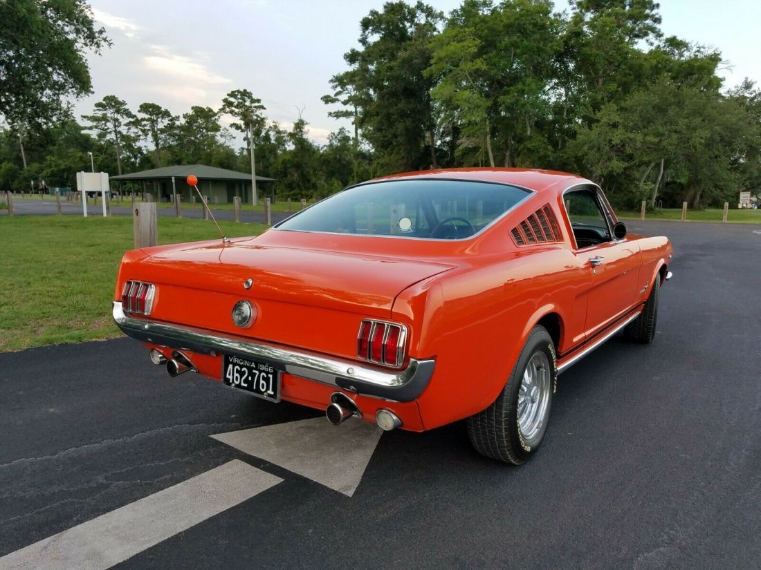 1966 Ford Mustang - photo 3
