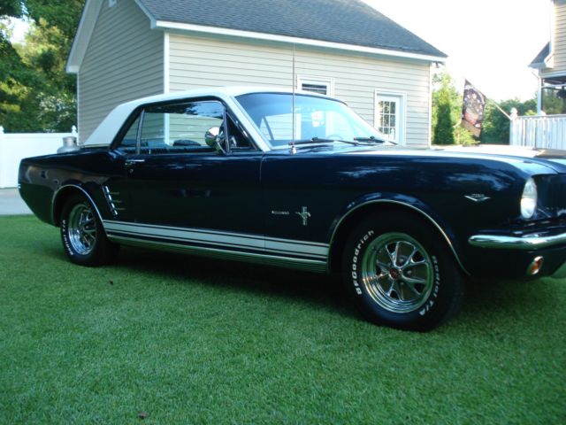 1966 Ford Mustang Coupe - photo 3
