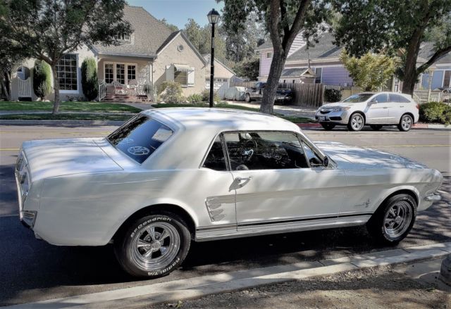 1966 Ford Mustang - photo 2