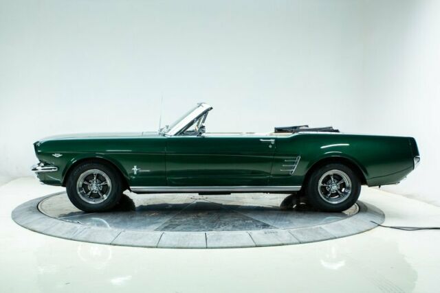 1966 Ford Mustang -- - photo 3