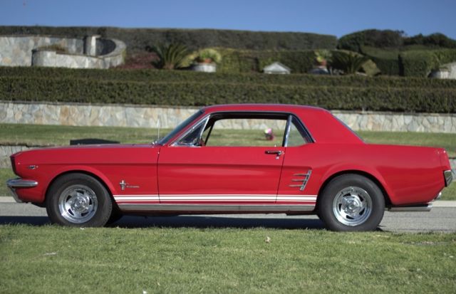1966 Ford Mustang - photo 4