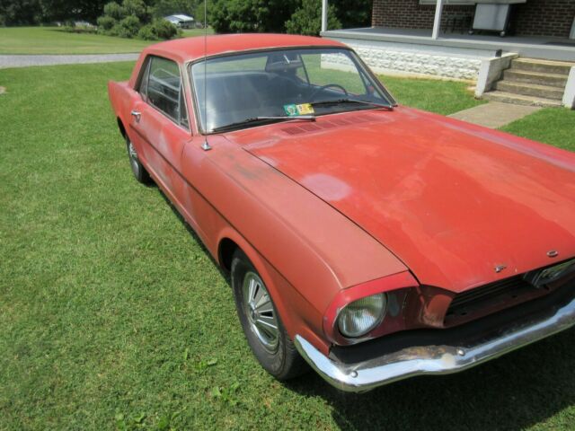 1966 Ford Mustang - photo 2