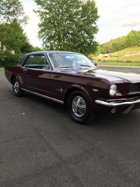 1966 Ford Mustang - photo 4
