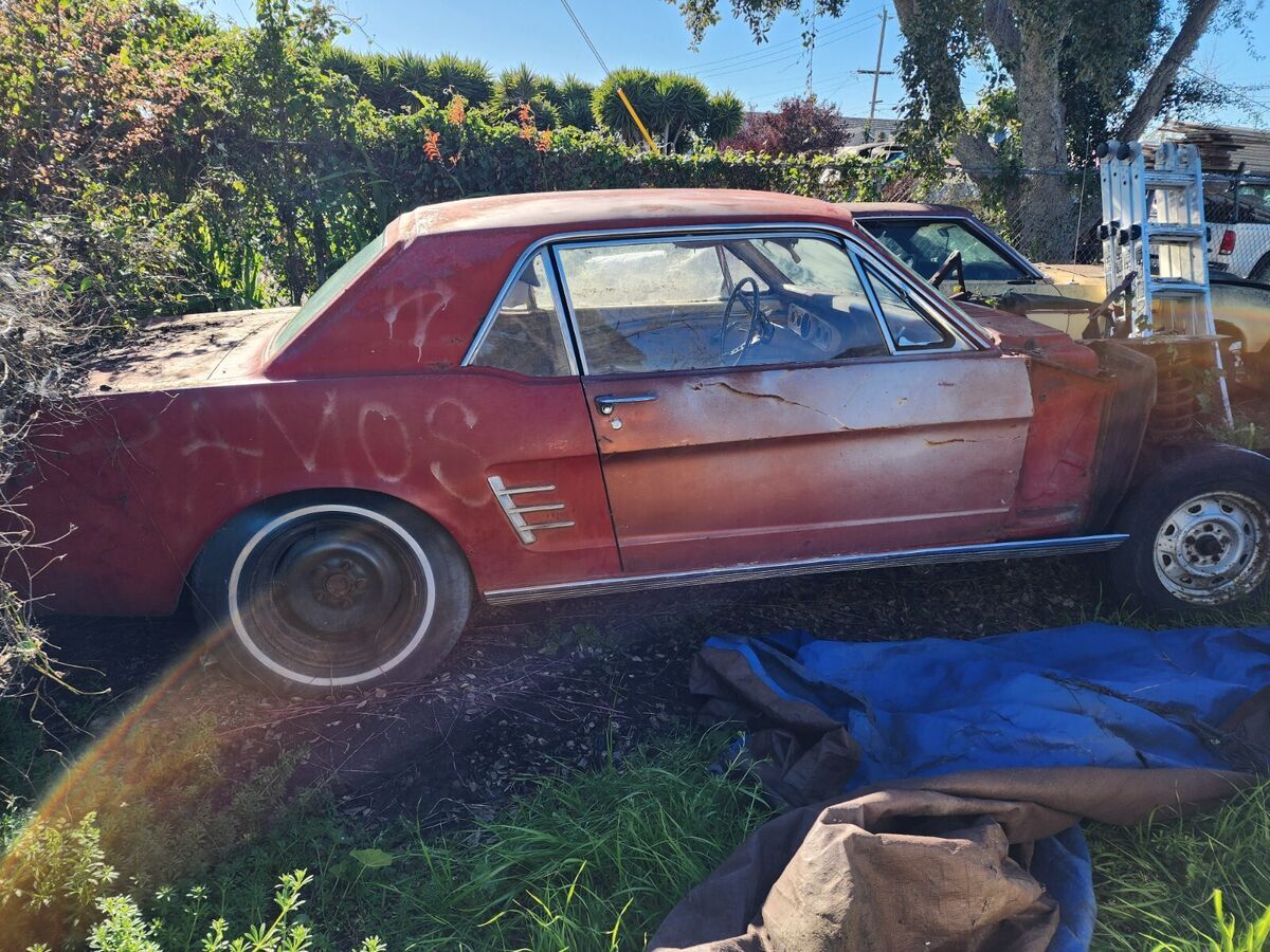 1966 Ford Mustang 289-V8 - photo 13