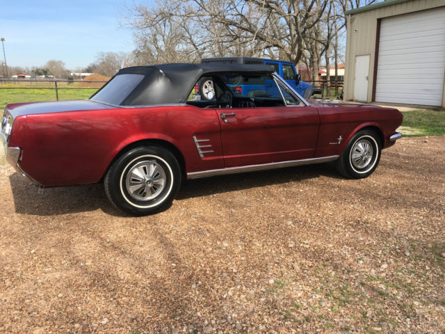 1966 Ford Mustang Convertible - photo 2