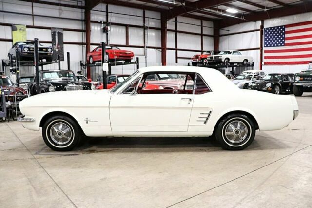 1966 Ford Mustang -- - photo 2