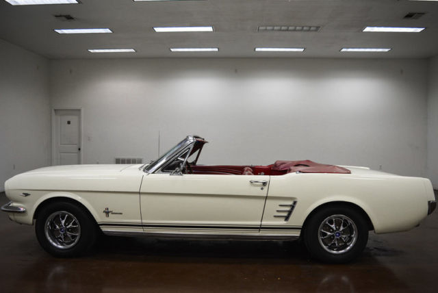 1966 Ford Mustang -- - photo 4