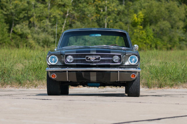1966 Ford Mustang -- - photo 3