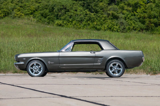 1966 Ford Mustang -- - photo 6