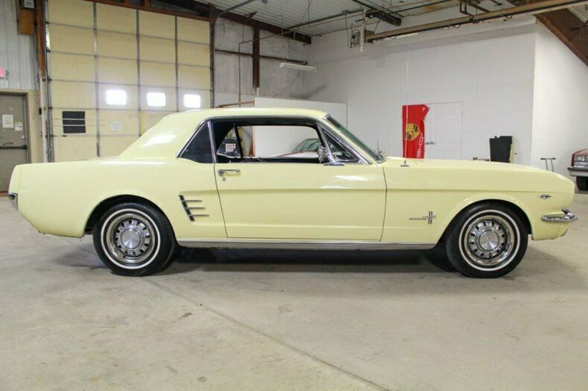 1966 Ford Mustang - photo 6