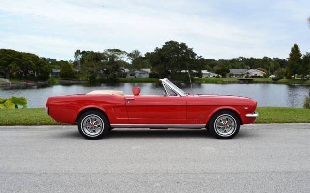 1966 Ford Mustang Convertible - photo 5