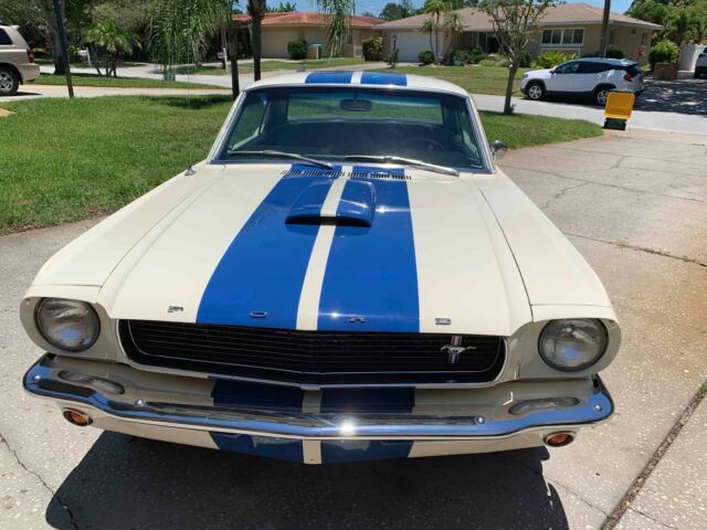 1966 Ford Mustang - photo 2