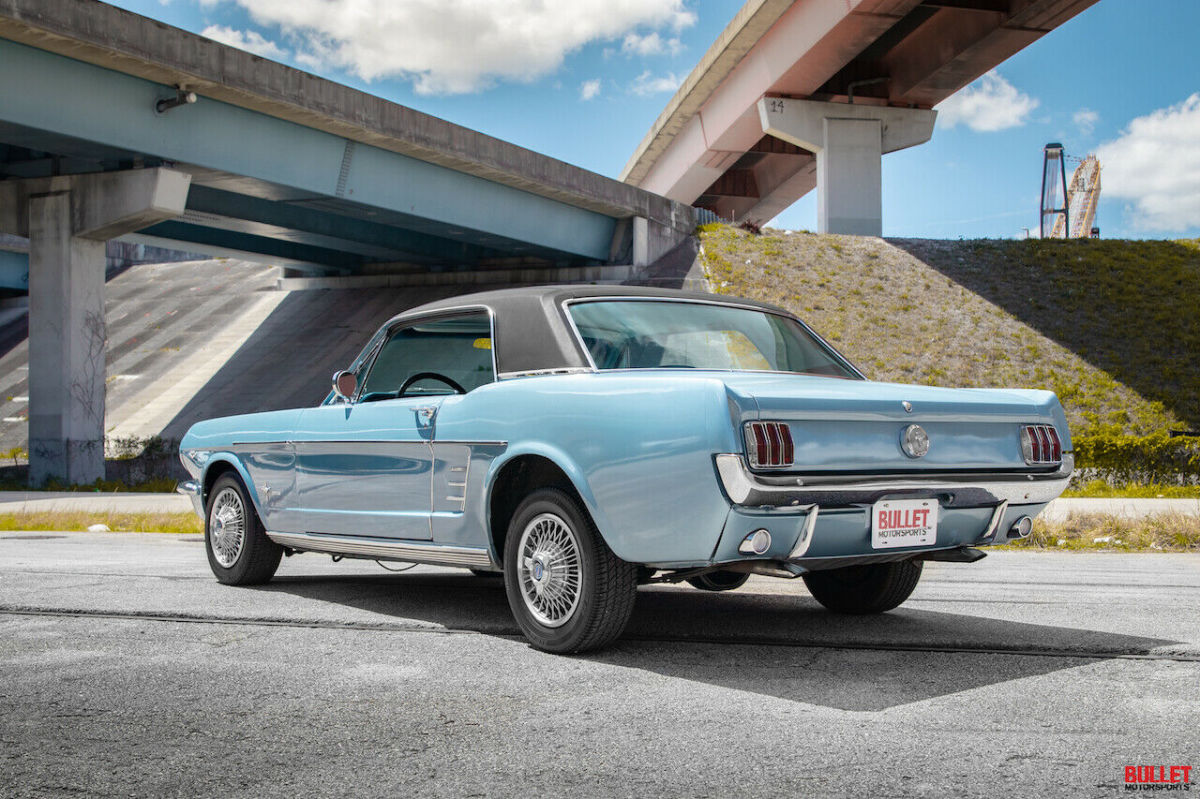 1966 Ford Mustang "Mrs. B" - photo 3