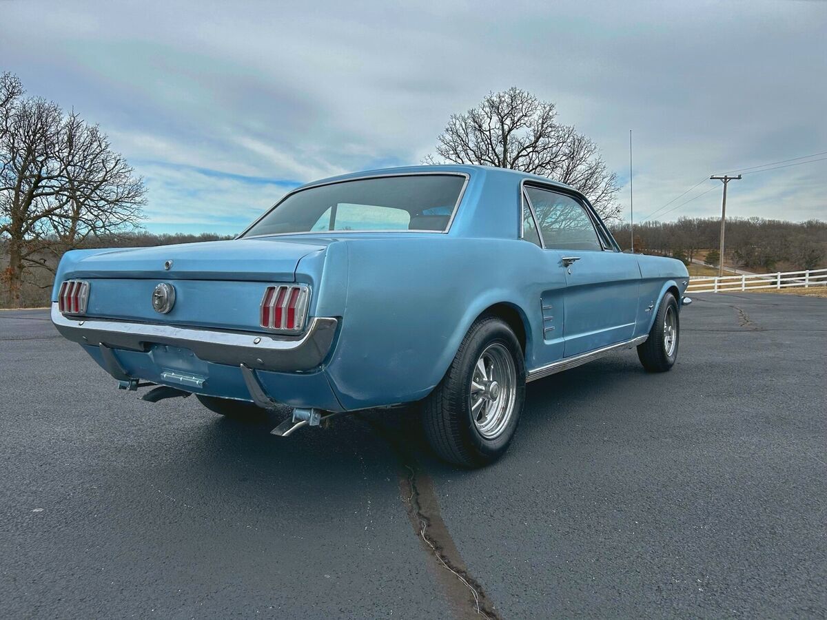 1966 Ford Mustang - photo 3