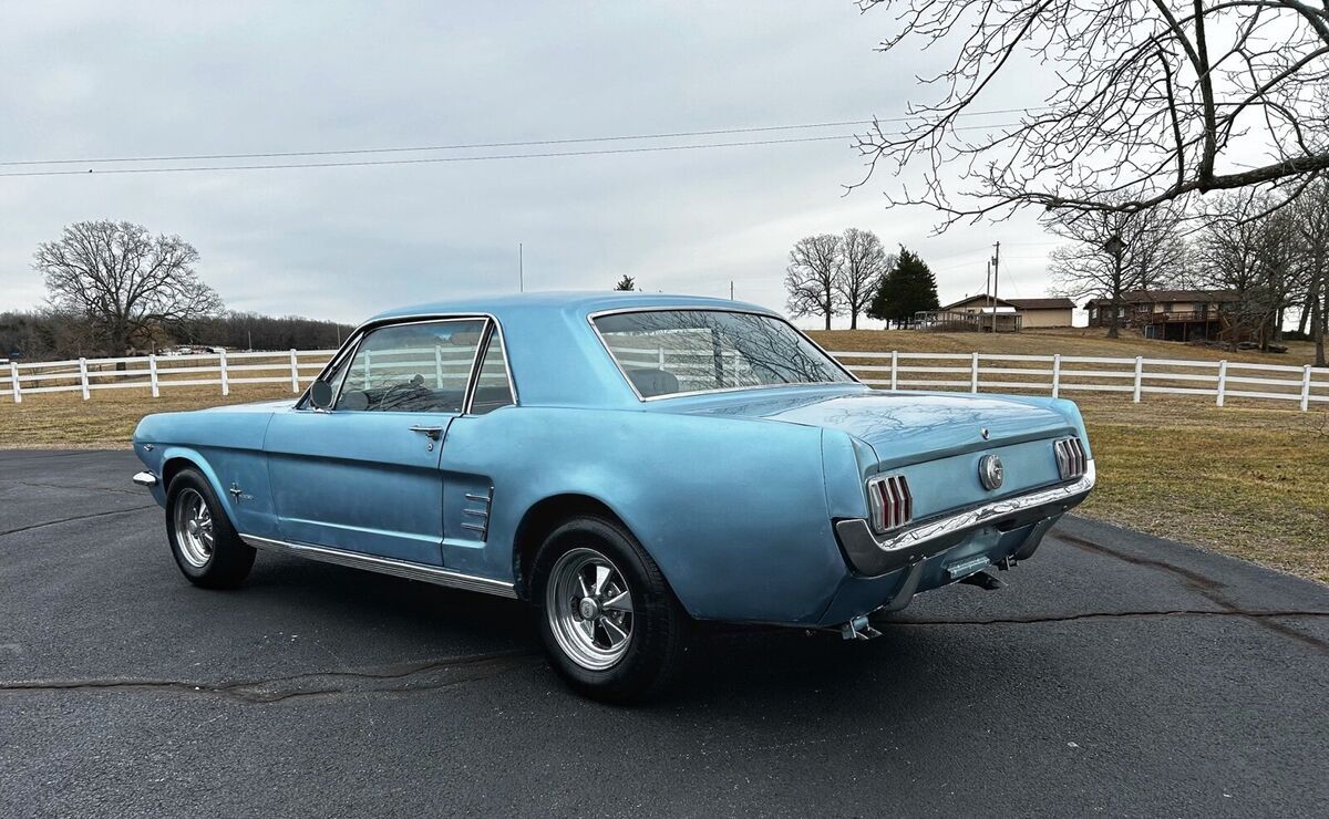 1966 Ford Mustang - photo 4
