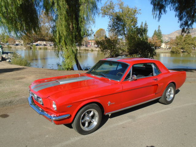 1966 Ford Mustang Pony interior - photo 4