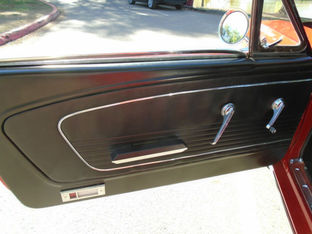 1966 Ford Mustang Pony interior - photo 7