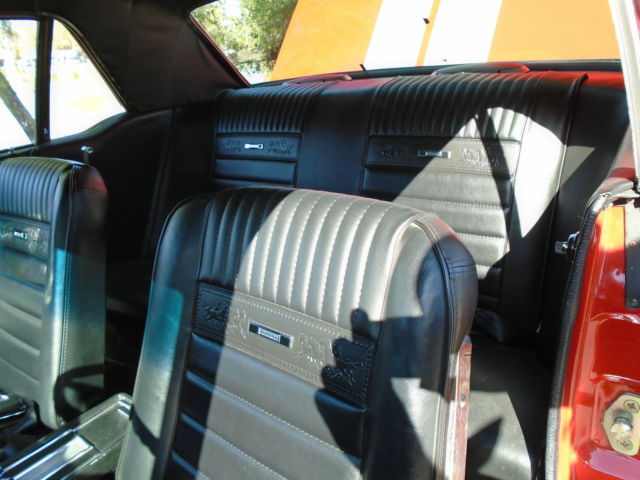 1966 Ford Mustang Pony interior - photo 9