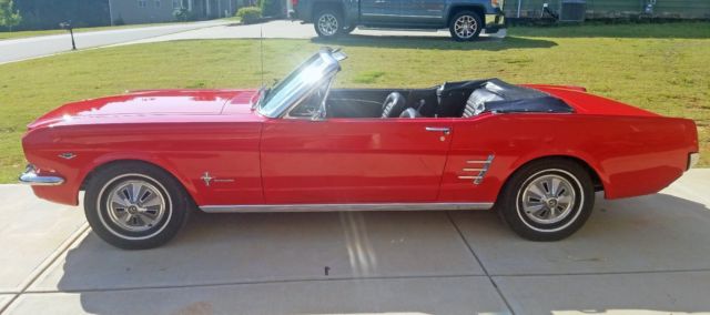 1966 Ford Mustang convertable - photo 4