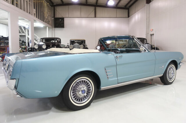 1966 Ford Mustang Convertible - photo 4