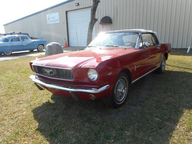 1966 Ford Mustang Convertible - photo 3