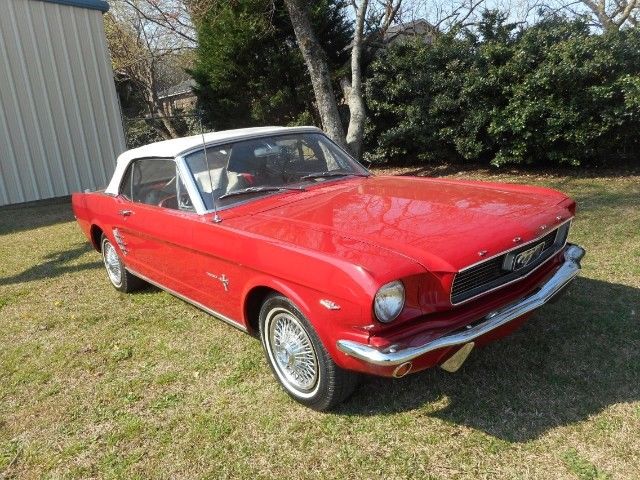 1966 Ford Mustang Convertible - photo 4