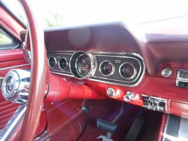 1966 Ford Mustang Convertible - photo 9