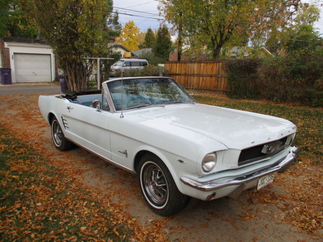 1966 ford mustang convertible, 289, auto. factory a.c., p/disc, one of the best! 1966 Ford Mustang convertible