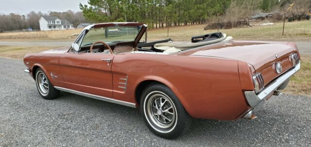 1966 Ford Mustang - photo 4
