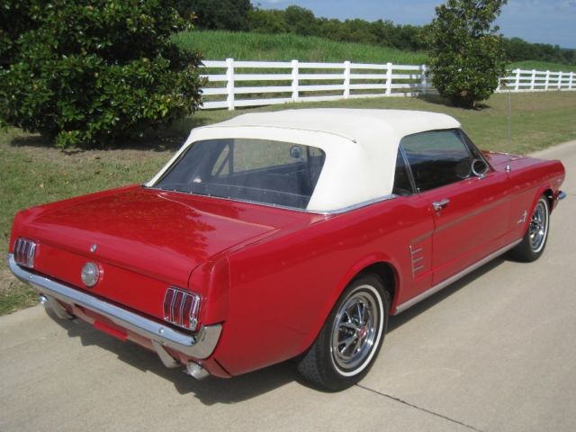 1966 Ford Mustang Convertible - photo 4