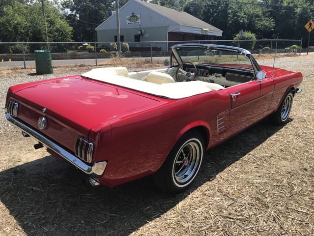 1966 Ford Mustang Convertible - photo 9