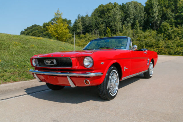 1966 Ford Mustang Convertible - photo 3