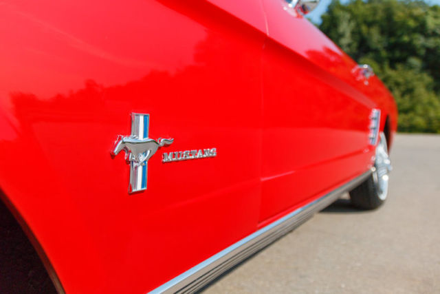 1966 Ford Mustang Convertible - photo 4