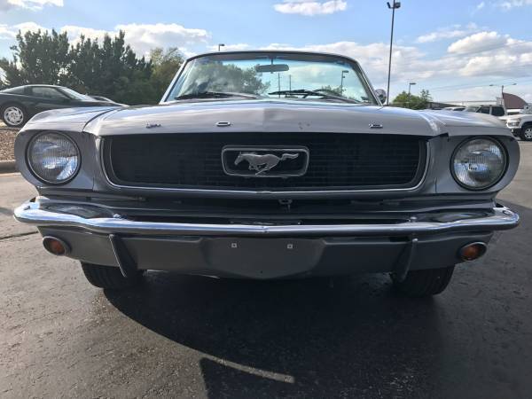 1966 Ford Mustang Convertible - photo 3