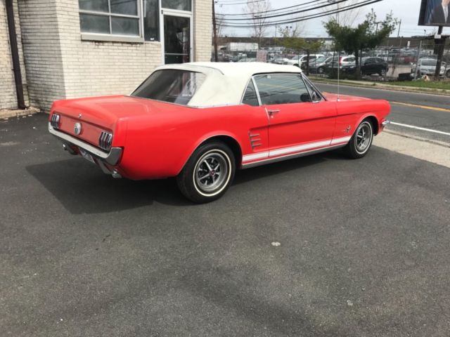 1966 Ford Mustang Convertible - photo 5