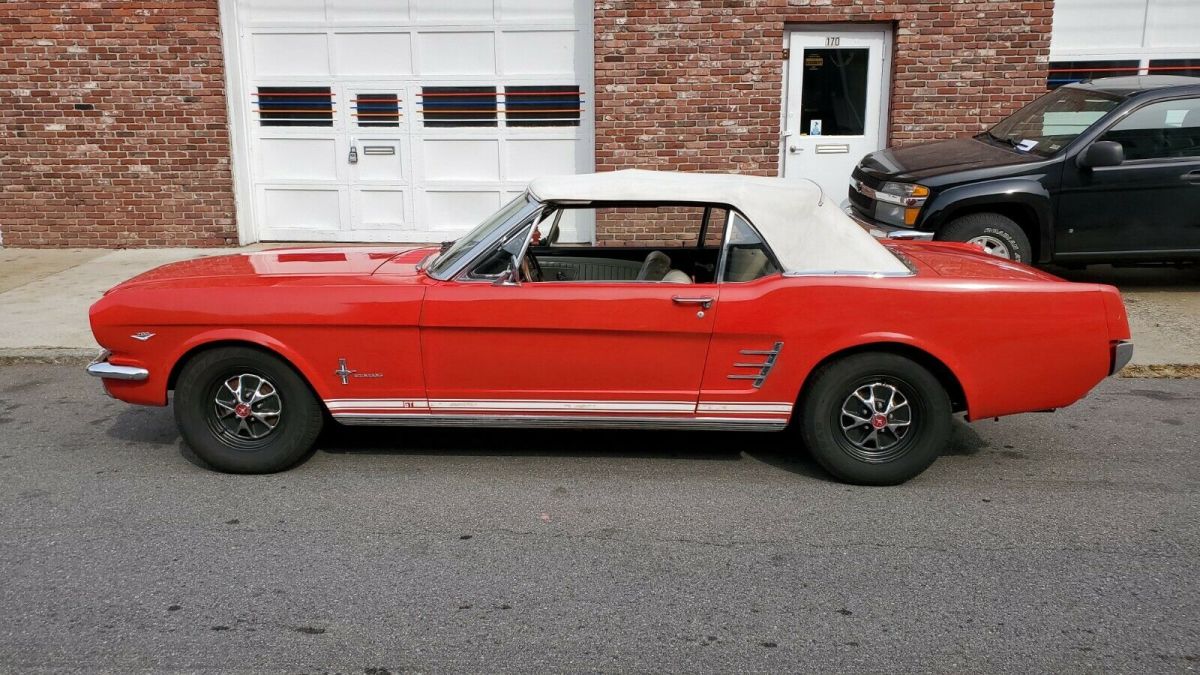 1966 Ford Mustang - photo 3