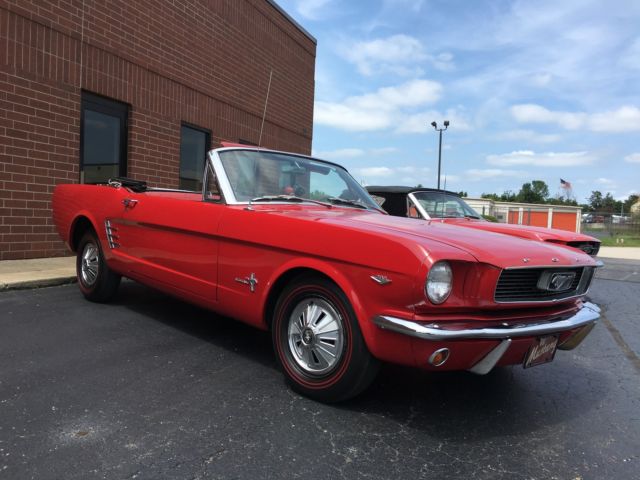 1966 Ford Mustang Convertible - photo 3