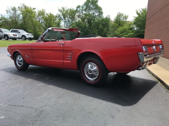 1966 Ford Mustang Convertible - photo 7