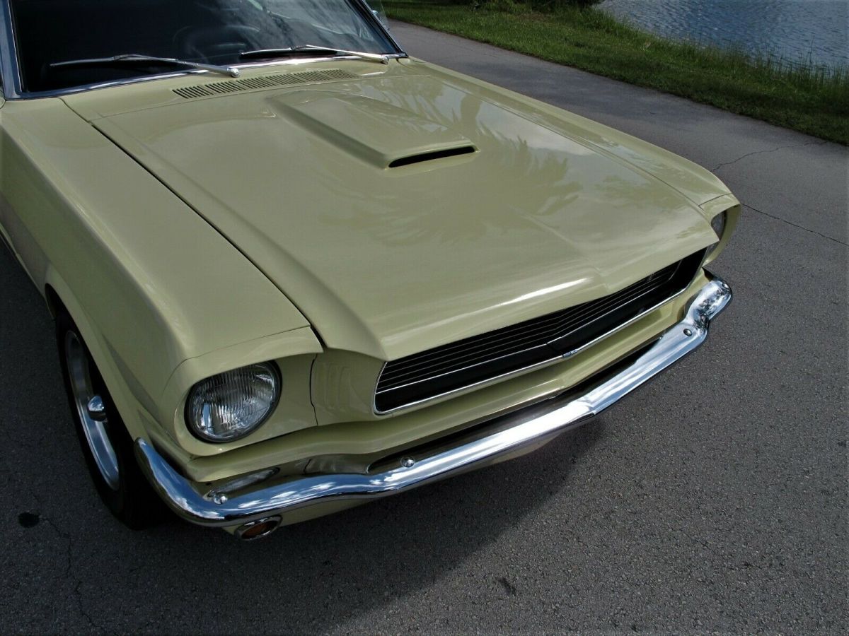 1966 Ford Mustang - photo 2