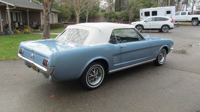 1966 Ford Mustang Convertible - photo 6