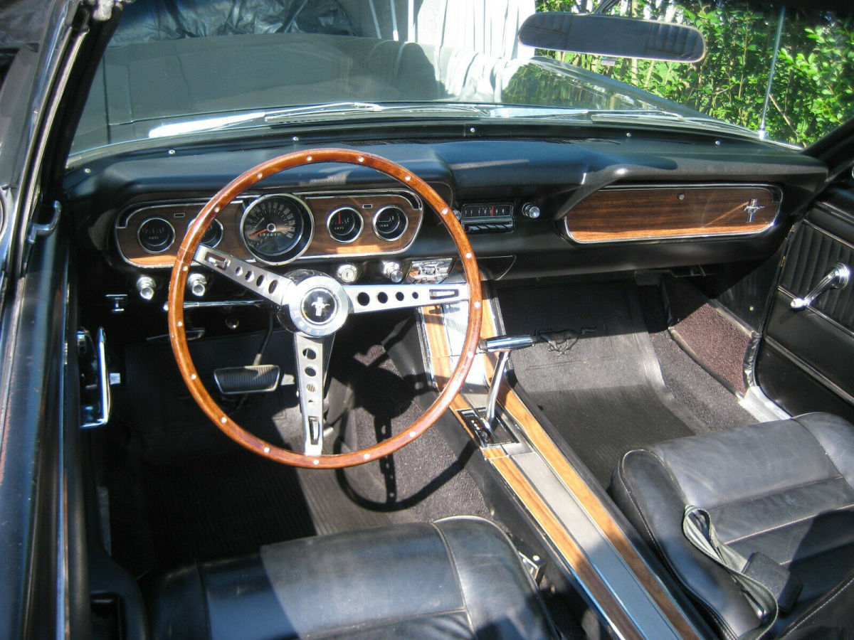 1966 Ford Mustang Deluxe Pony Interior - photo 9