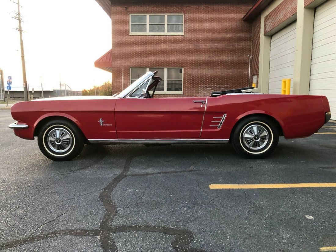 1966 Ford Mustang - photo 12