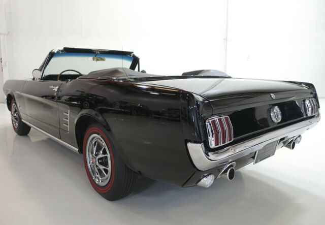 1966 Ford Mustang Convertible - photo 6