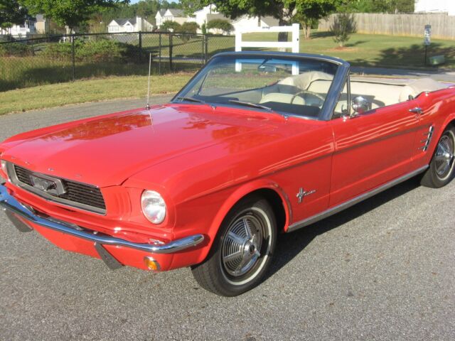 1966 Ford Mustang Convertible - Pristine Condition 1966 Ford Mustang Convertible