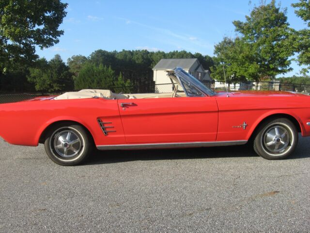 1966 Ford Mustang Convertible - photo 10