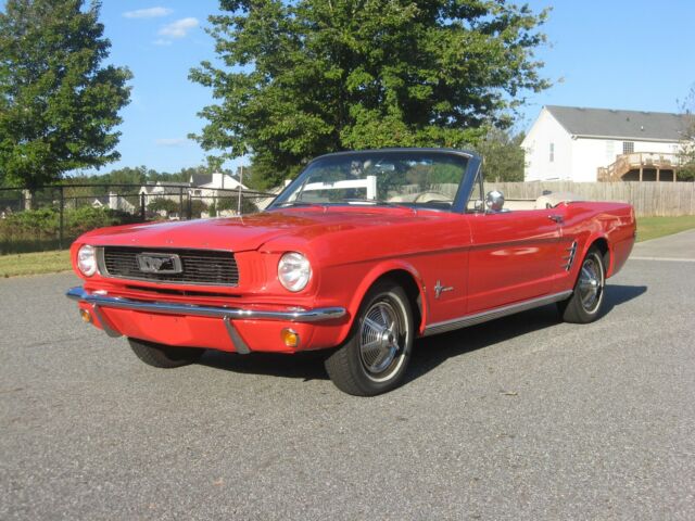 1966 Ford Mustang Convertible - photo 4