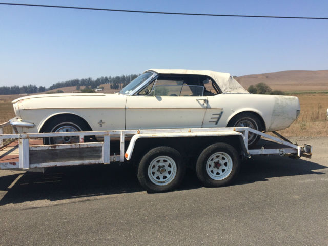 1966 Ford Mustang - photo 2
