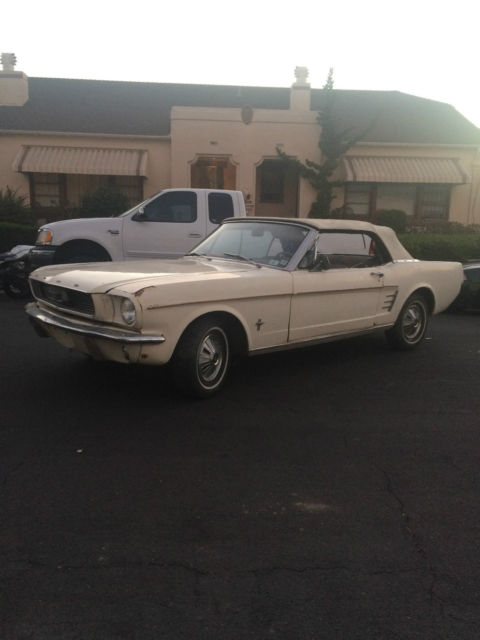 1966 Ford Mustang - photo 4