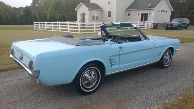 1966 Ford Mustang - photo 3