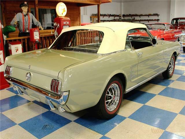 1966 Ford Mustang 289 Cui Convertible - photo 12